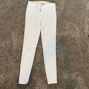 American eagle 4 white jeans